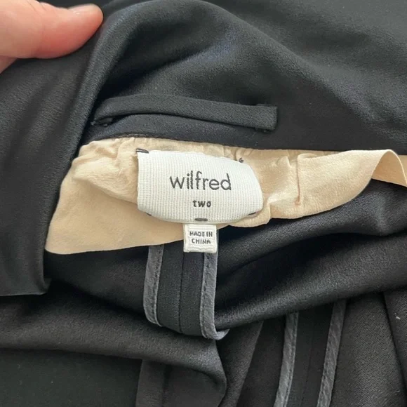 Aritzia blazer - Picture 9 of 9